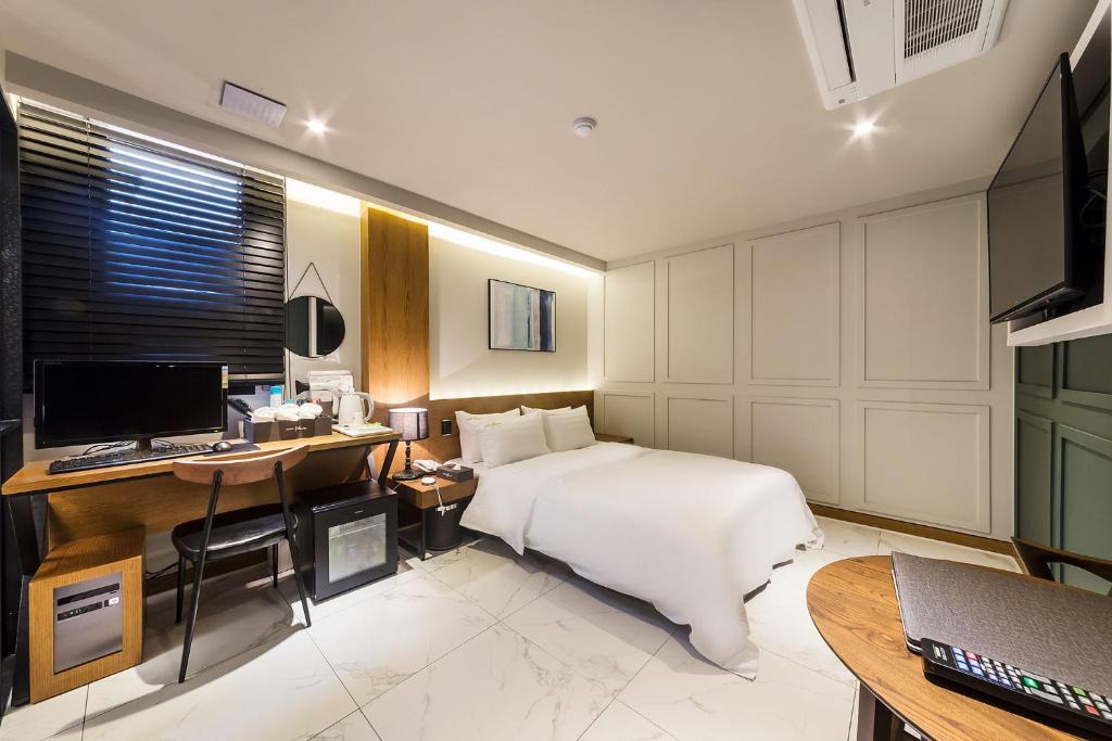Siheung Hotel | Plum Hotel