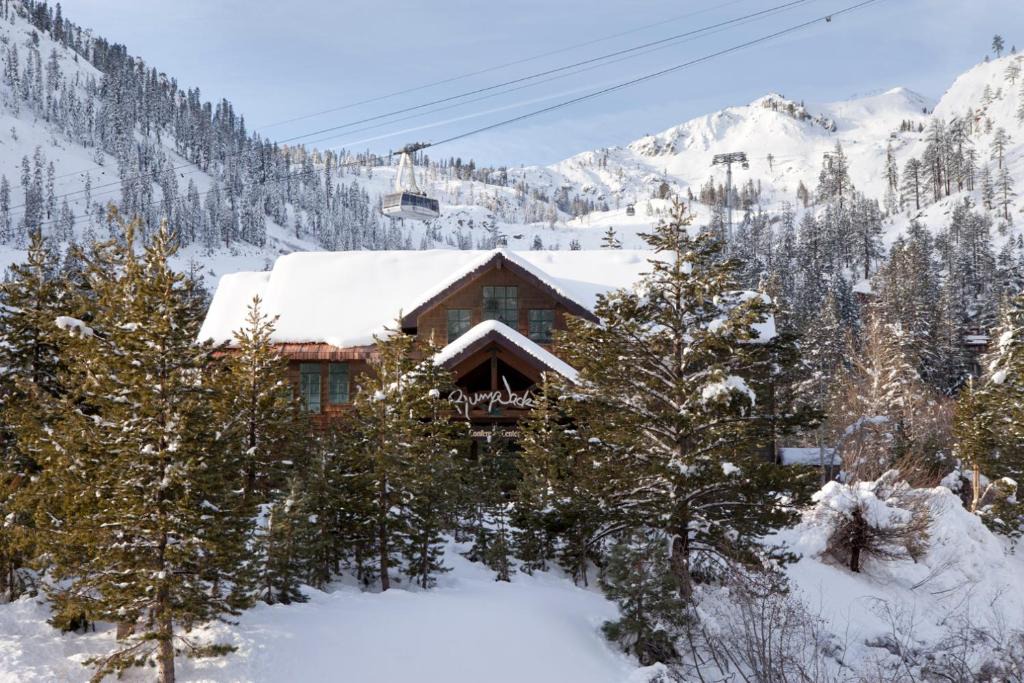 Olympic Valley Hotel | PlumpJack Inn