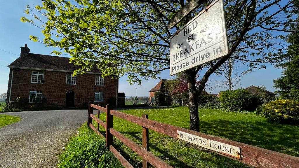 Willesborough House | Plumpton House