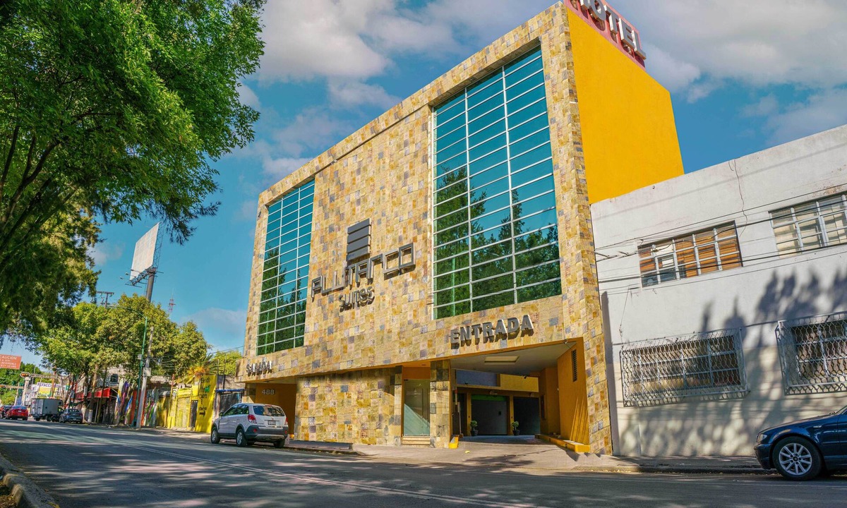 Ixtacalco Hotel | Plutarco Suites
