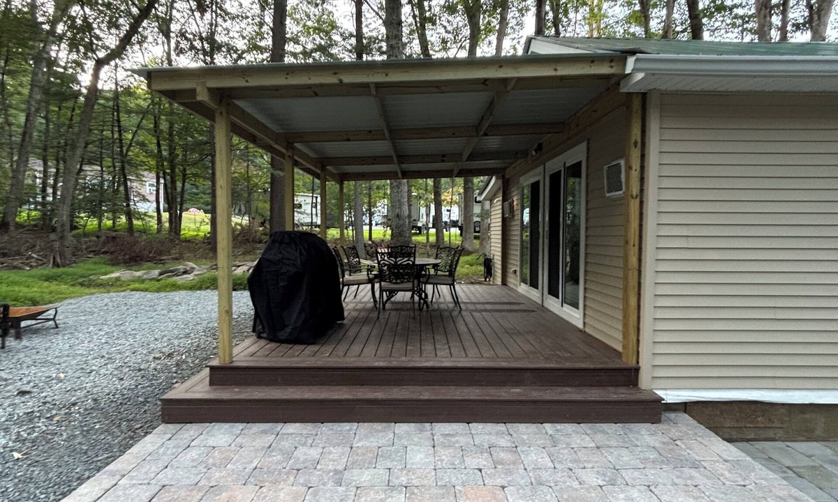 Hawley House | Pocono Ember Nest in the Heart of Hawley
