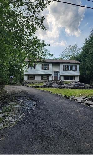 Pocono Mountain Lake House | Poconos Retreat