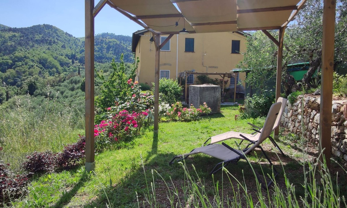 Massa Pisana House | Podere le sorelle-country house 6 km from the center of Lucca