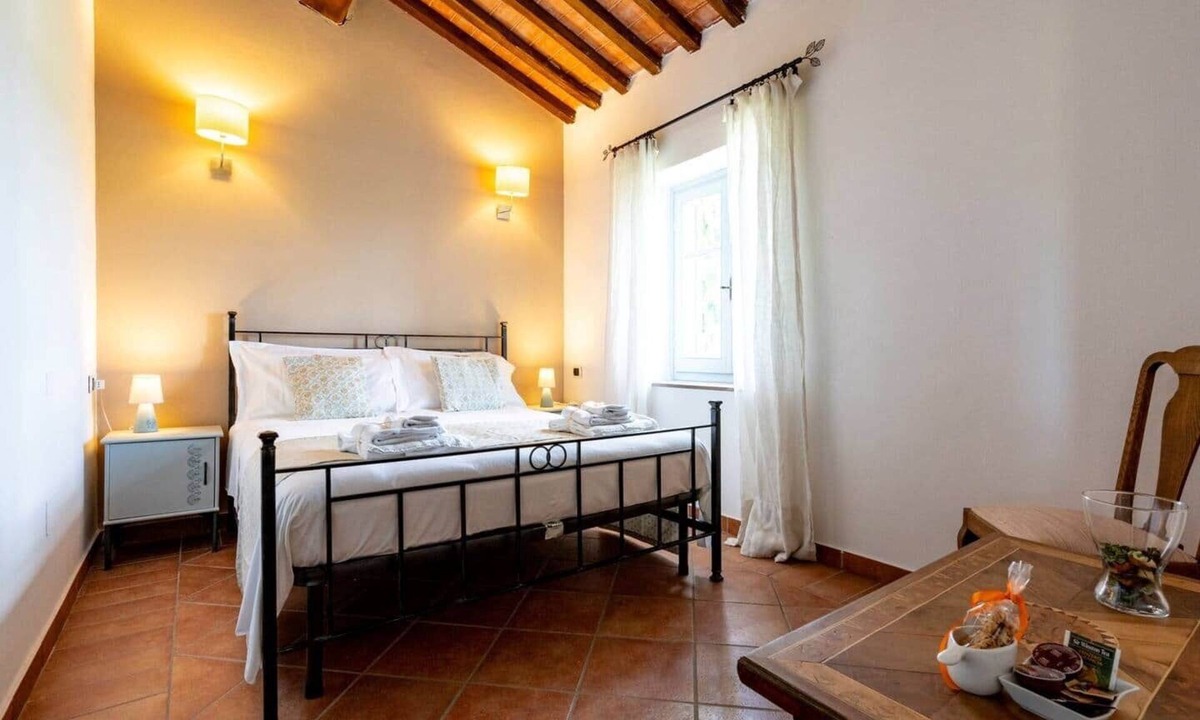 Lajatico Bed & Breakfast | Poderino il Sole - Camera Vite