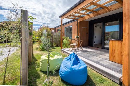 Pohara House | Pohara Beach Pukeko Studio