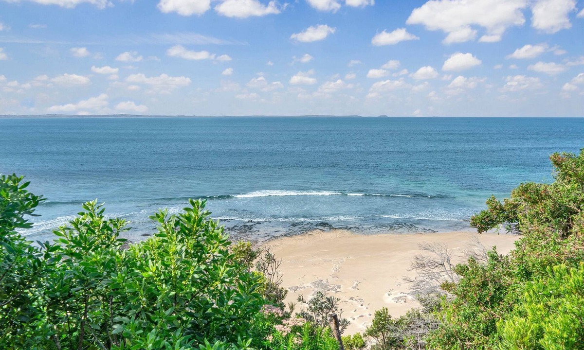 Point Leo House | Point Leo Magic - sweeping views