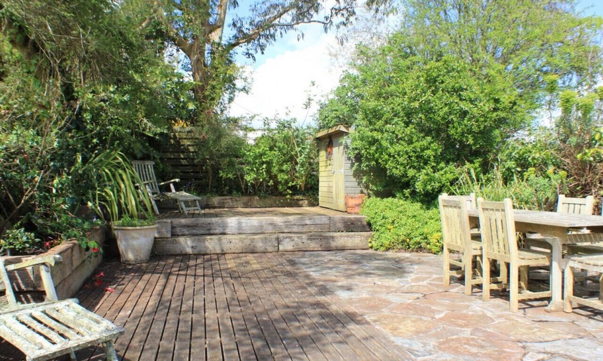 Helford House | Pointside - Three Bedroom House, Sleeps 8