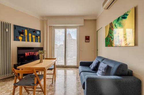 Acquabella Apartment | Politecnico Leonardo & Institute of Tumors