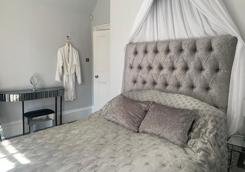 Pollokshields Apartment | Pollokshields Burgh Hall Lodge Houses