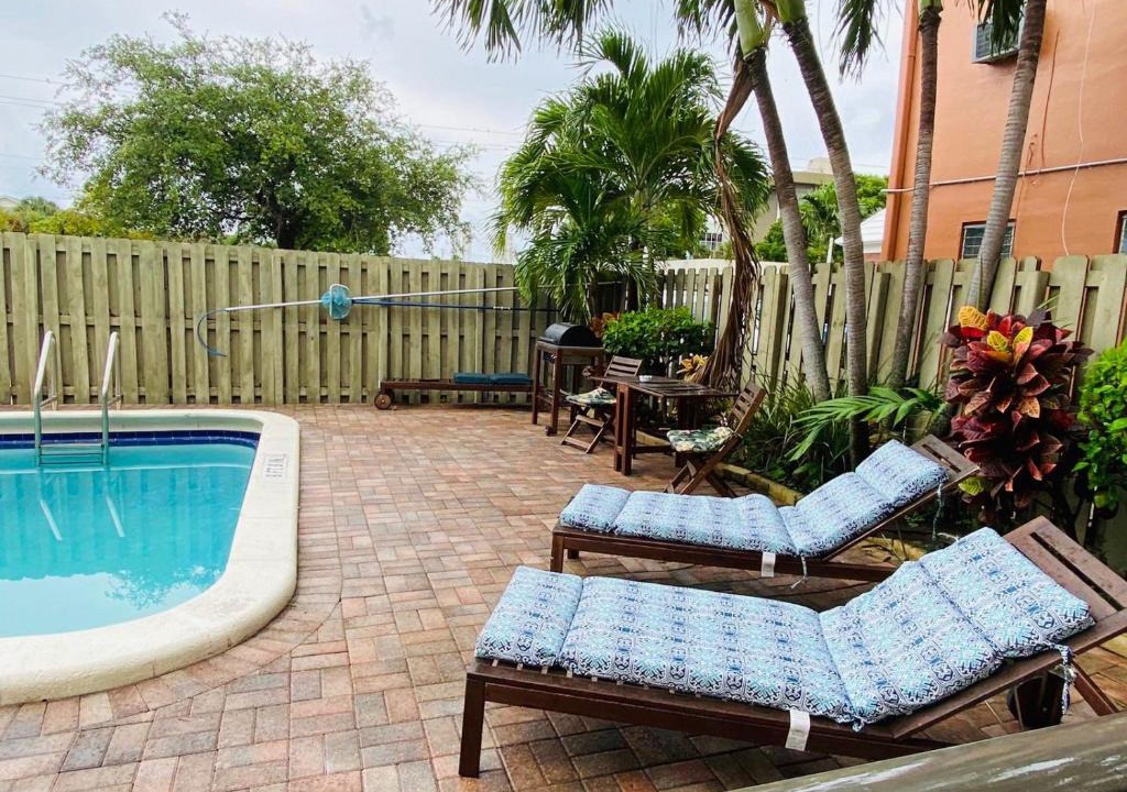 Harbor Village Apartment | Pompano Beach Apartments by C&G Rentals