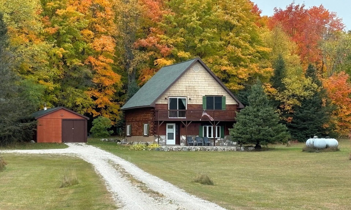 Shingleton House | Pond Island Lodge, ORV Trail Access from Drive Way