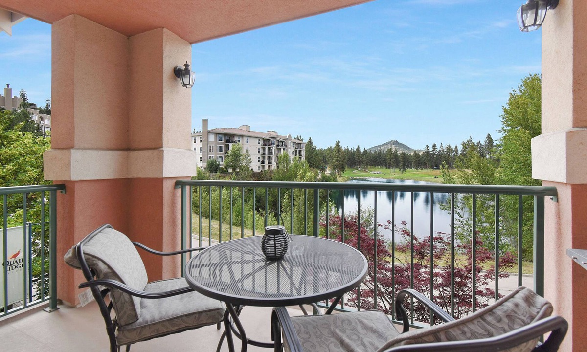 Quail Ridge Apartment | Pond View Studio - 212A