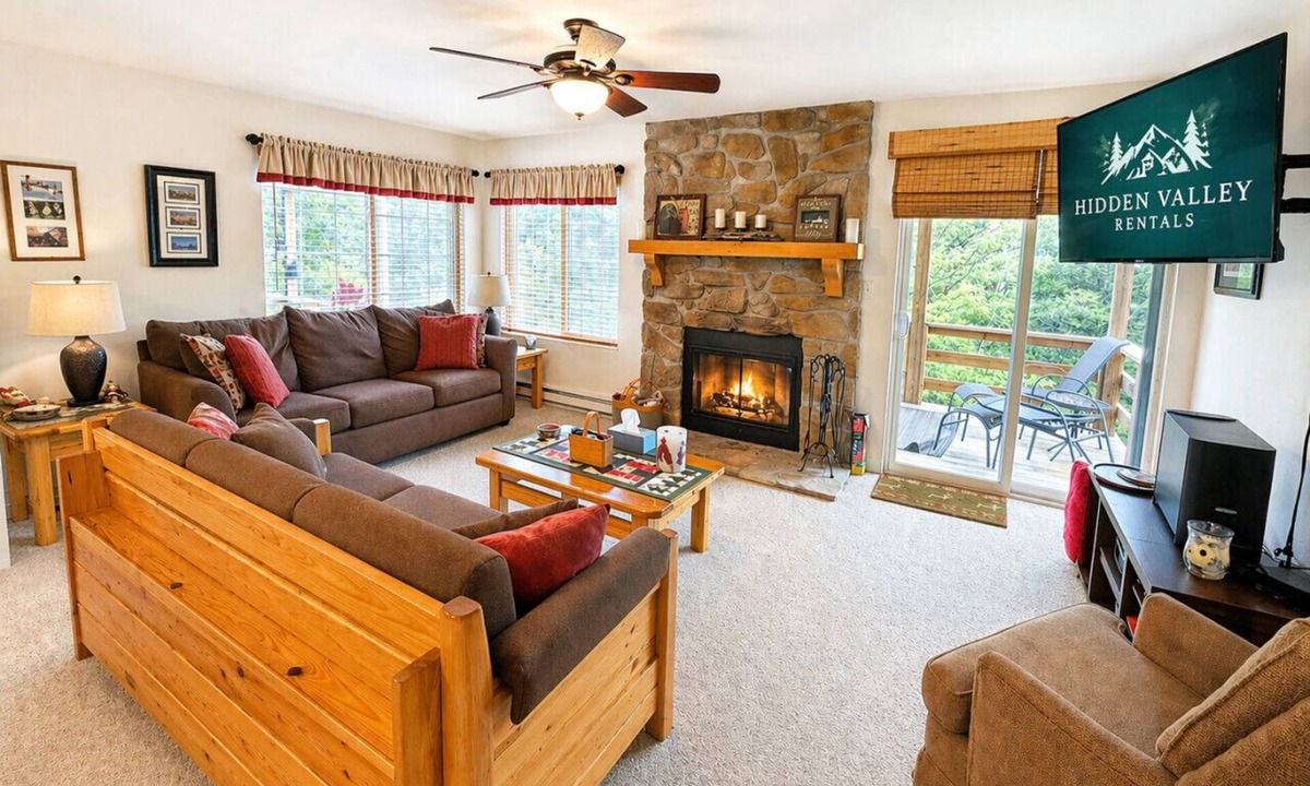 Jefferson Township Apartment | Pool Access, Fireplace & Wooded Setting