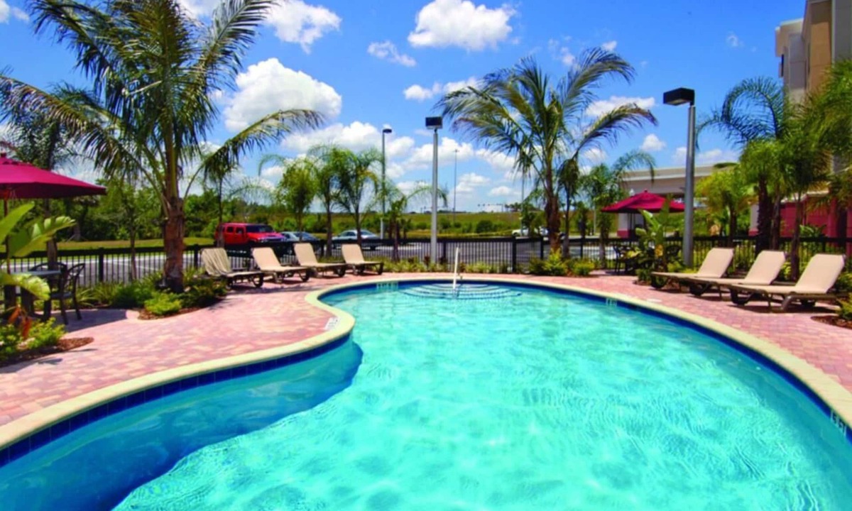 Wesley Chapel Hotel | Pool Access + Prime Location Near I-75, Shopping, Trails & Family Fun - 2 Units