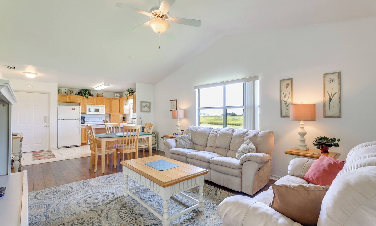 Highland Villa | Pool Access & Screened Porch: Sebring Villa!