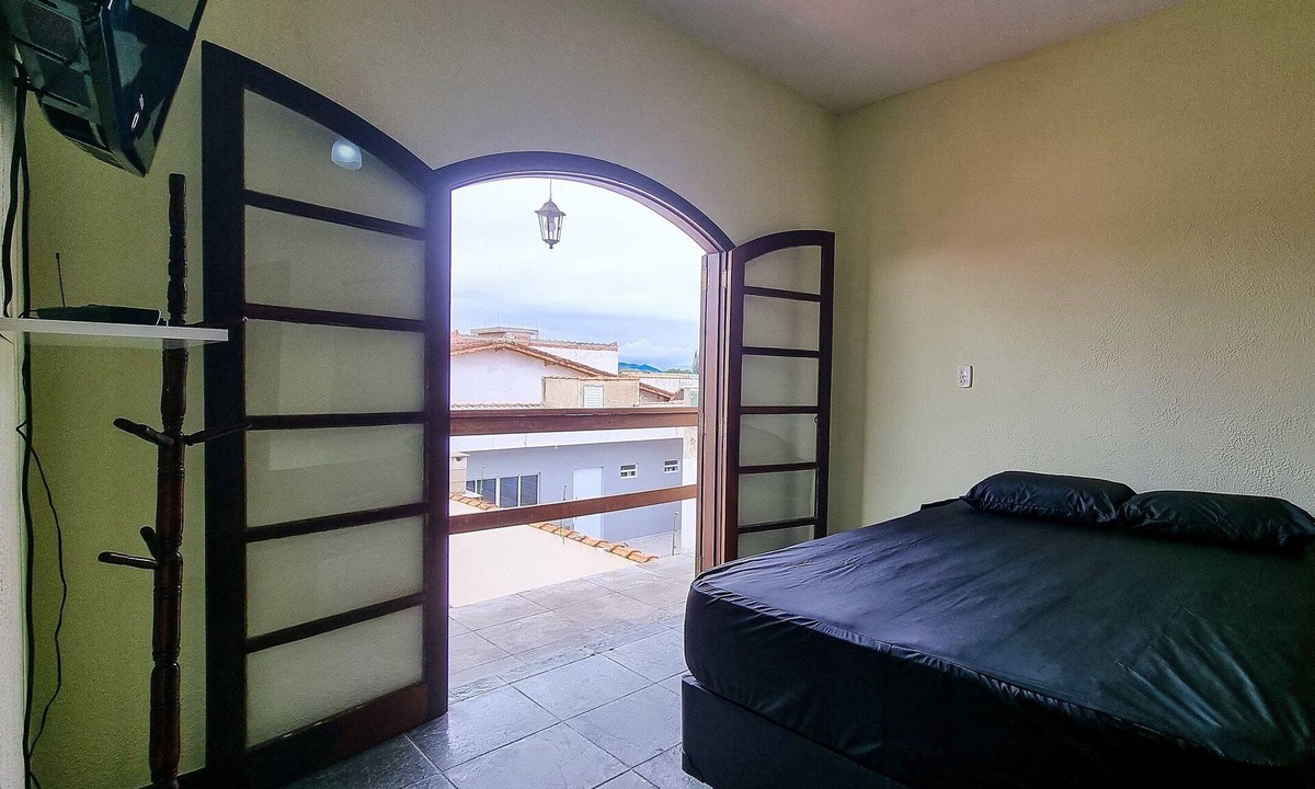 Gaivota House | Pool, barbecue, 5 bedrooms, Wi-Fi, Smart TV, Cibratel II.