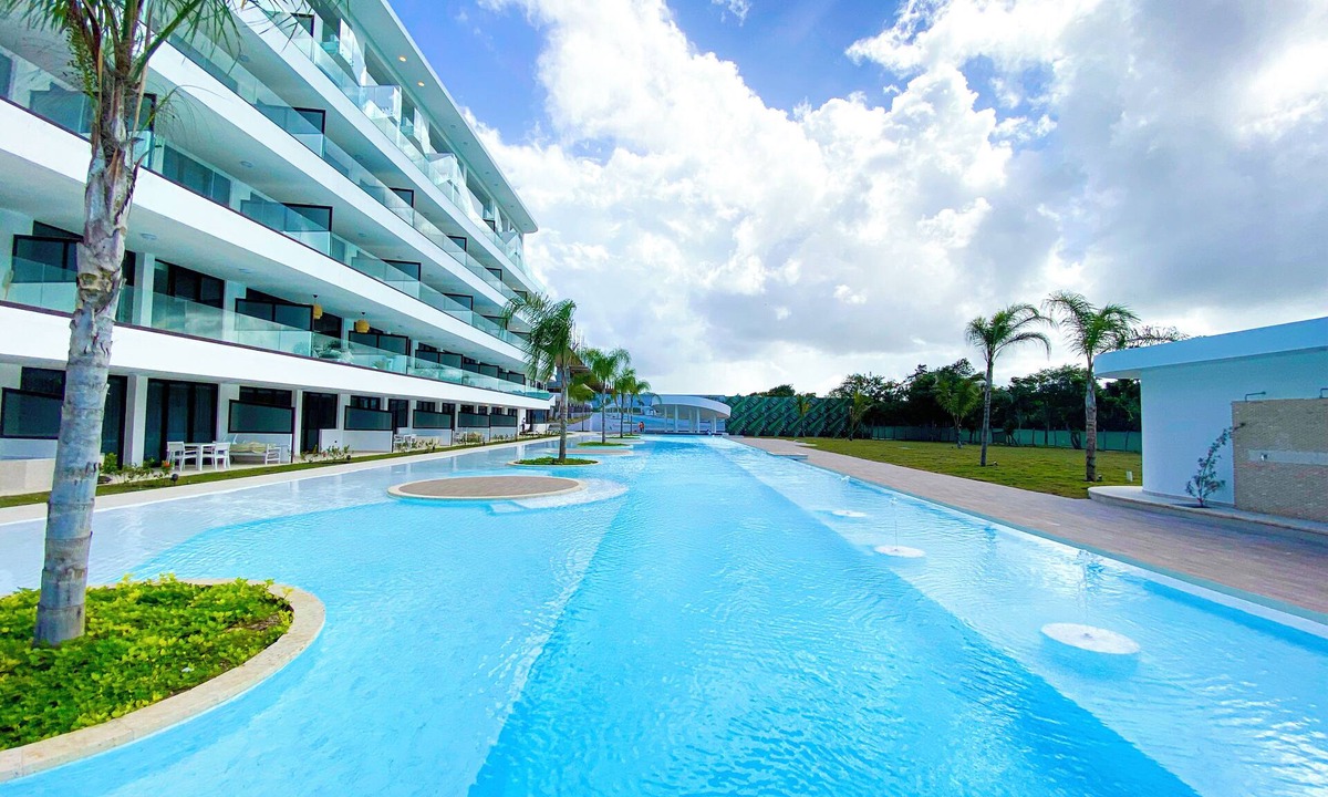 Bavaro Apartment | Pool Front 2-bedroom Condo on 1st-floor in pleasant Punta Cana with Wi-Fi & AC