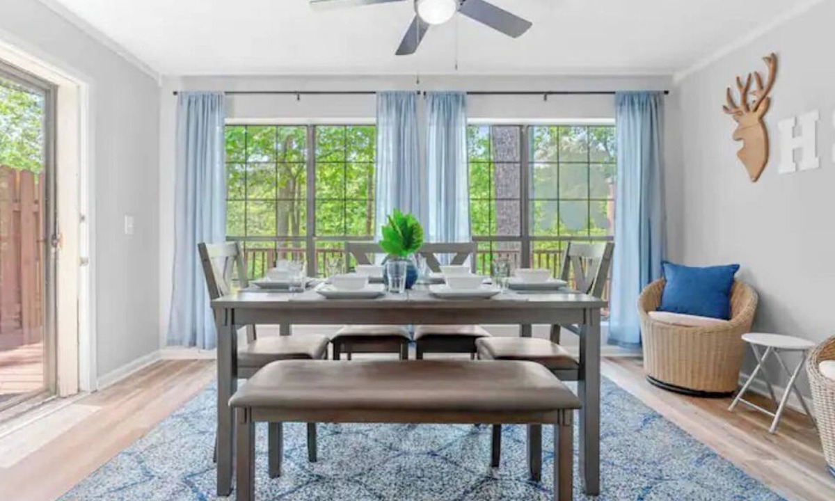Hot Springs Village House | POOL OPEN UNTIL LABOR DAY WKND, CREEK & GOLF VIEW, DECK, POOL TABLE, BEACH,LAKES