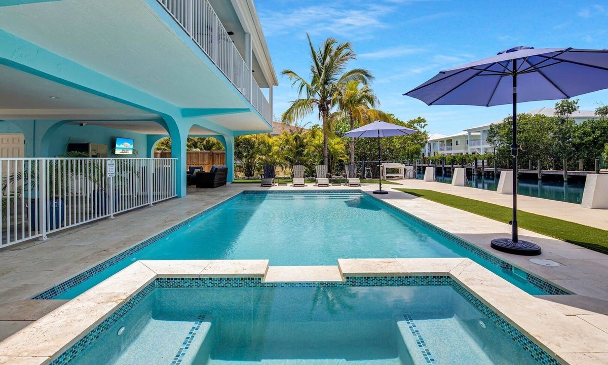 Marathon House | Pool! Quick Access via Vaca Cut! Dockage, Outdoor Space, Tons of Parking!