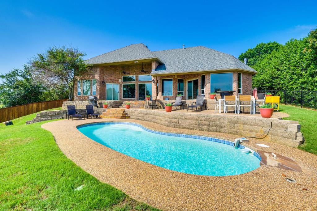 Little Elm House | Poolside Fun! Private Lakefront Little Elm Escape