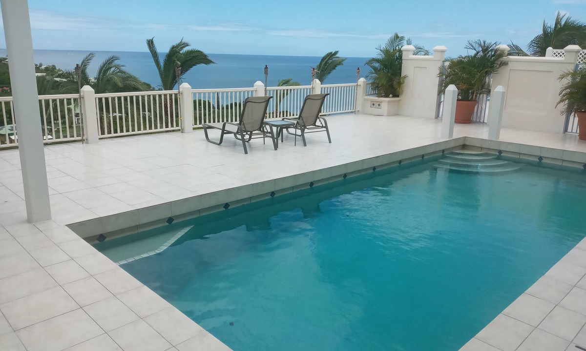 Oualie Bay Apartment | Poolside Veranda Suite at Eden Villa. Private Pool, Suzuki jeep. 1-3 Guests.