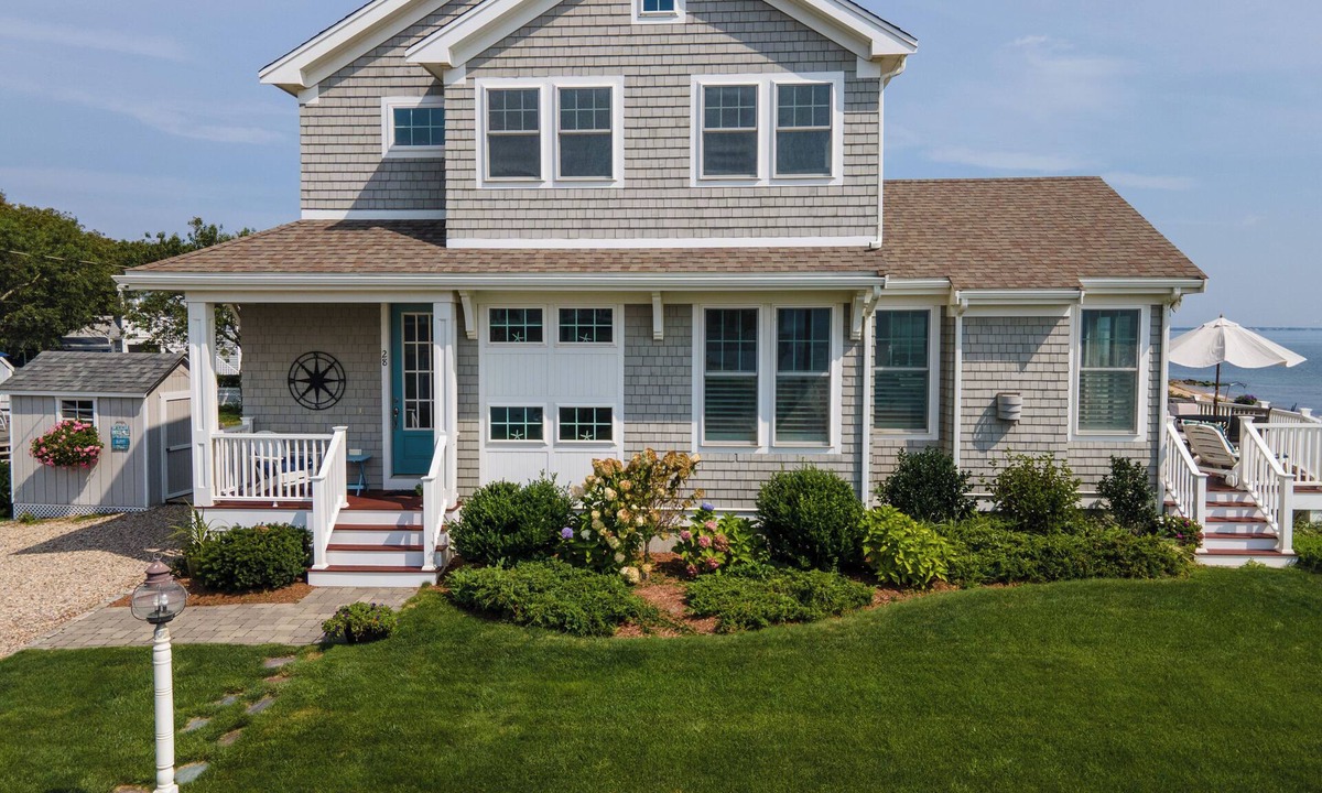 Popponesset House | Popponesset-Exclusive Oceanfront Rental, 3 bedroom, 3.5 baths, sleeps 6