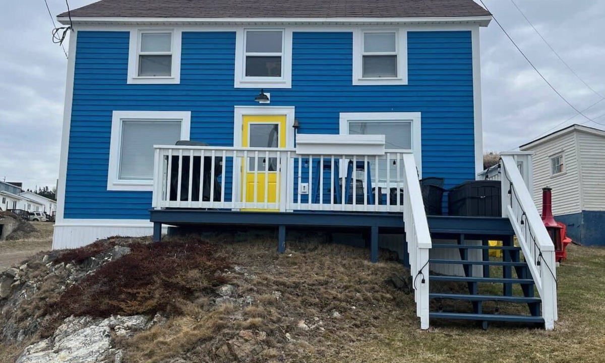 Twillingate House | PoppyJoe's