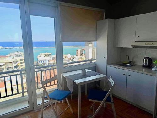 Chios Town Apartment | PORT VIEW
