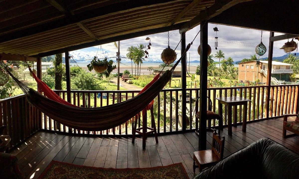 Bahia Solano Hostel | Posada Rocas de Cabo Marzo