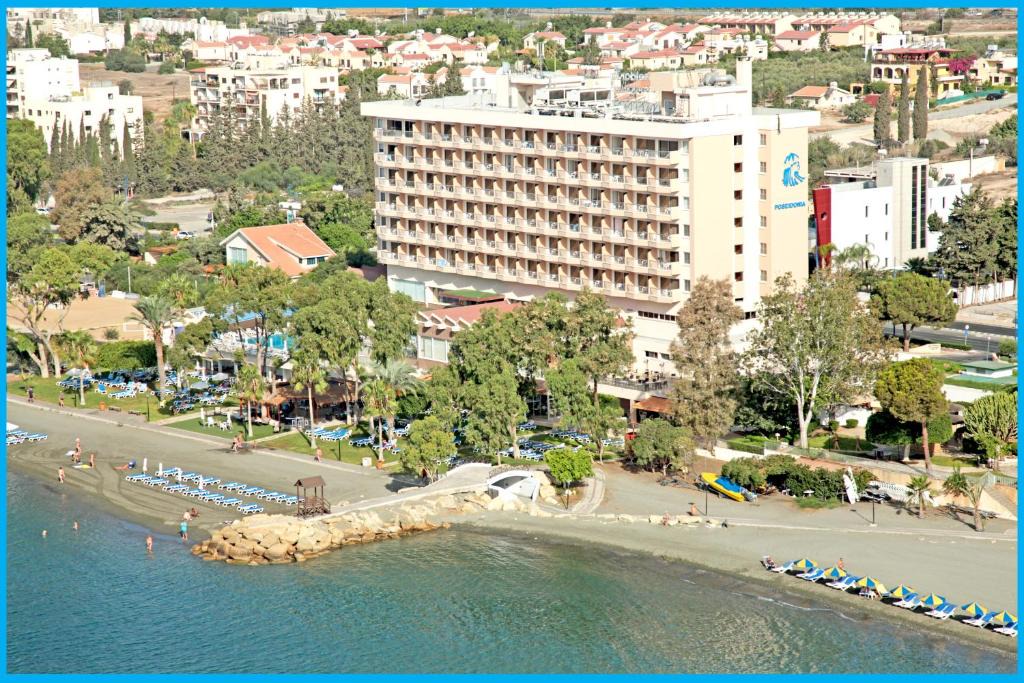 Agios Tychon Hotel | Poseidonia Beach Hotel