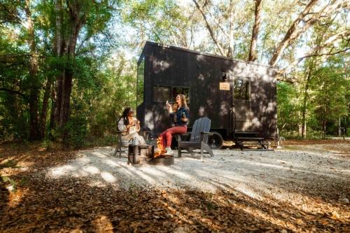 Basye Other | Postcard Cabins Shenandoah North, Outdoor Collection by Marriott Bonvoy