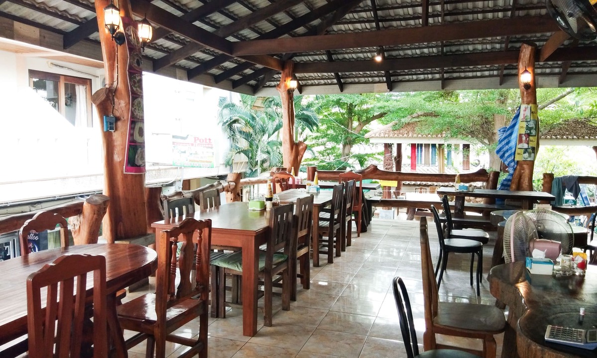 Bophut House | Pott Guesthouse