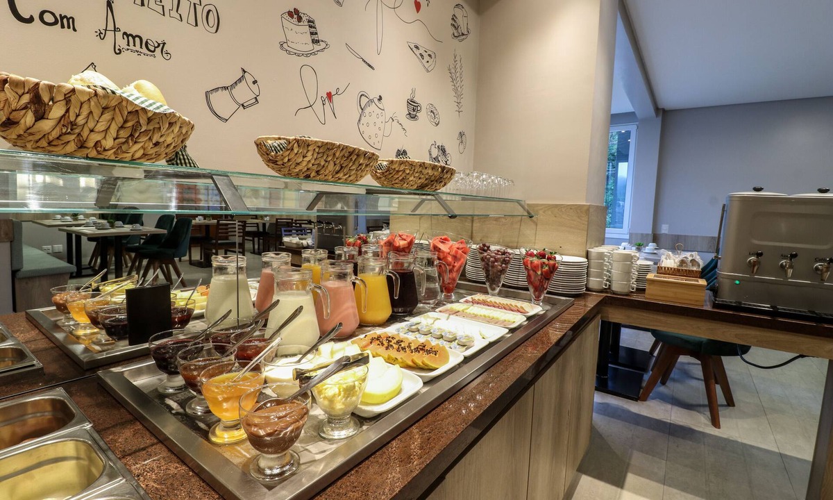 C A I C Hotel | Pousada Bella Viena