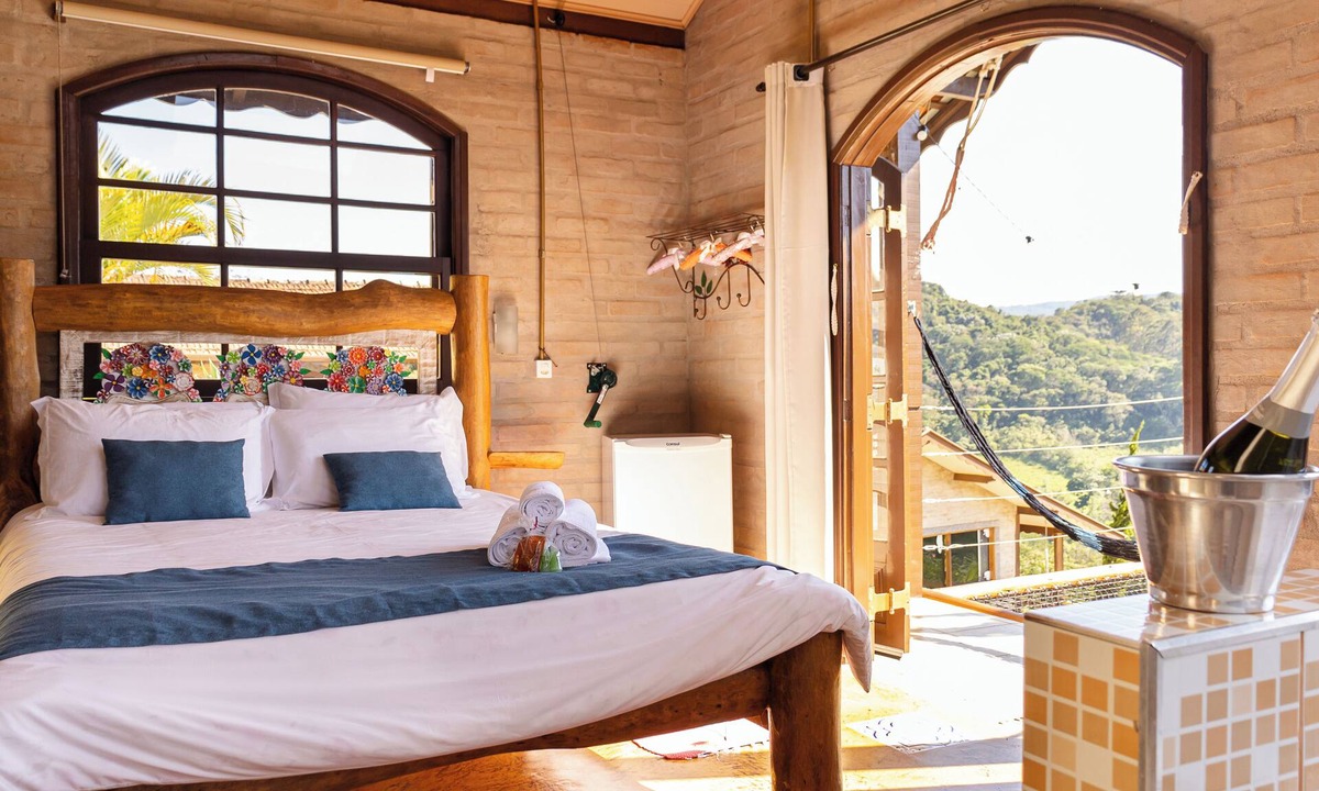 Santo Antonio do Pinhal Hotel | Pousada Chalés São Francisco