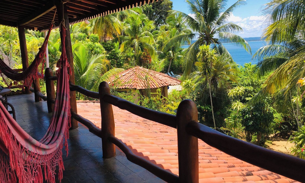 Morro de Sao Paulo Hotel | Pousada Colibri