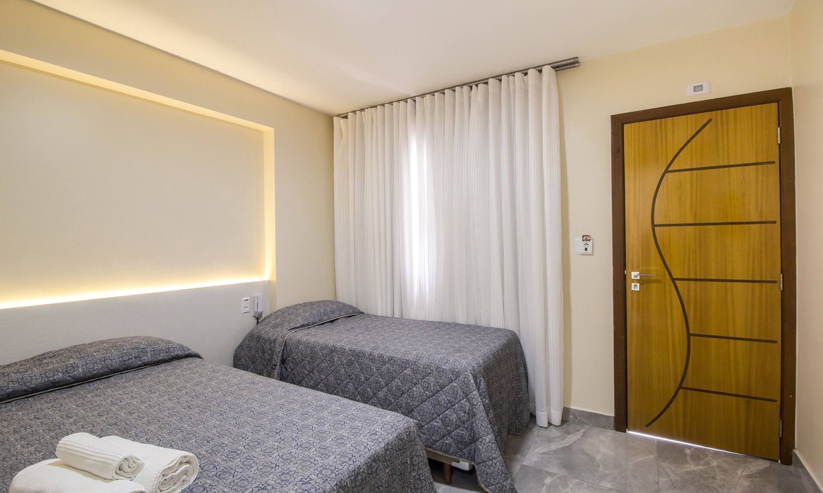 Praia da Armacao do Itapocoroi Hotel | Pousada Espindola