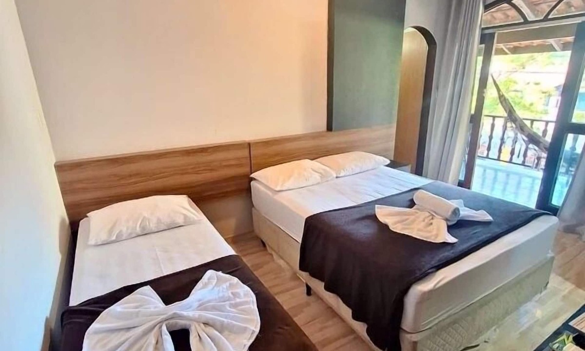 Praia da Armacao do Itapocoroi Hotel | Pousada Estrela Dalva