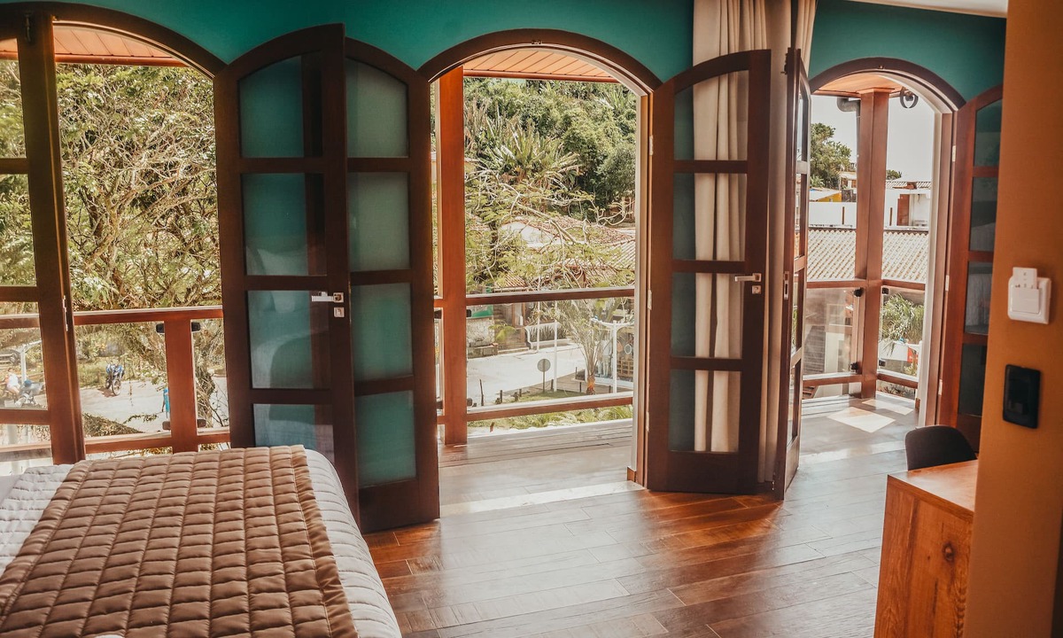 Morro de Sao Paulo Hotel | Pousada Flores da Praça