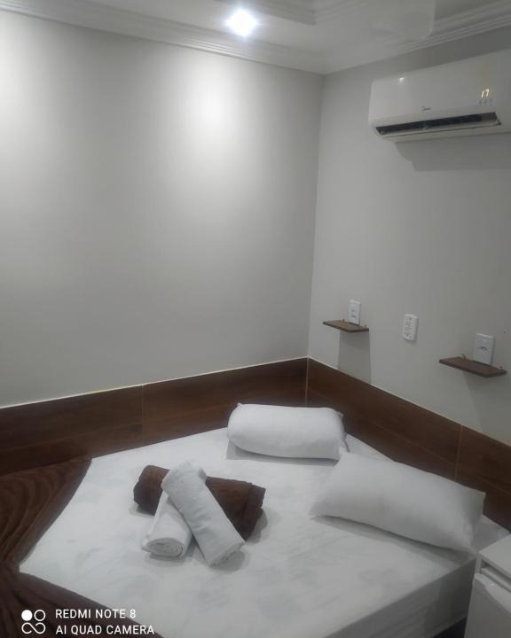 Aparecida House | Pousada Quarto Casal com ar,frigobar, garagem