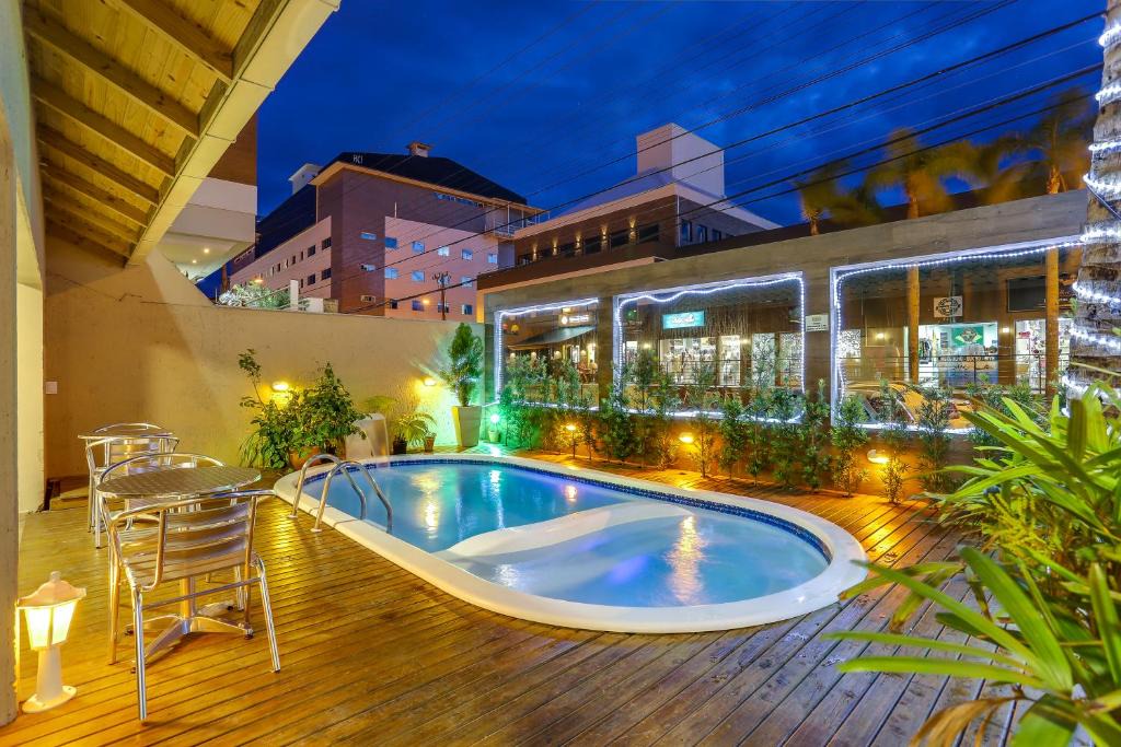 Canasvieiras Hotel | Pousada Tissiano