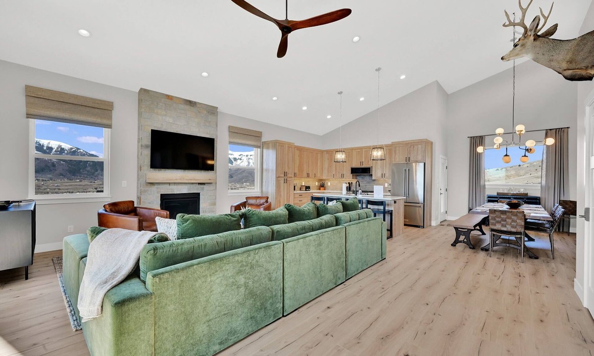 Wolf Creek House | Powder Mountain Views Hot Tub Luxury Eden Retreat for Families