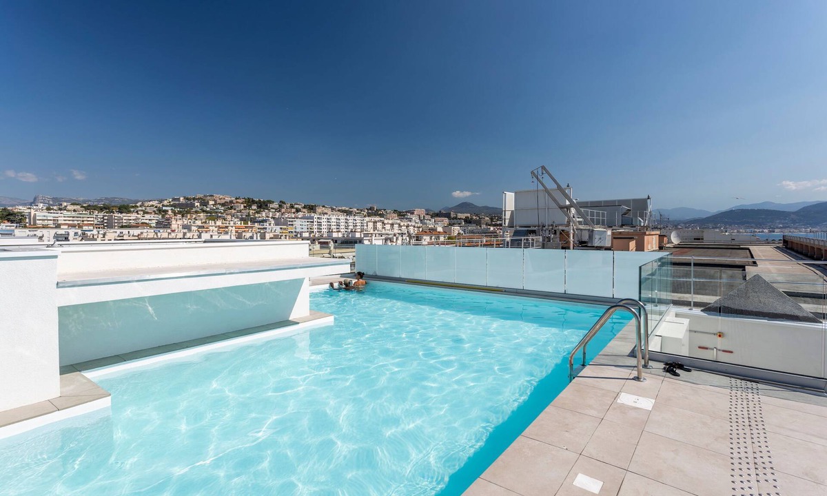 La Californie Apartment | Près de Nice Arenas | Studio 2p | Piscine Rooftop