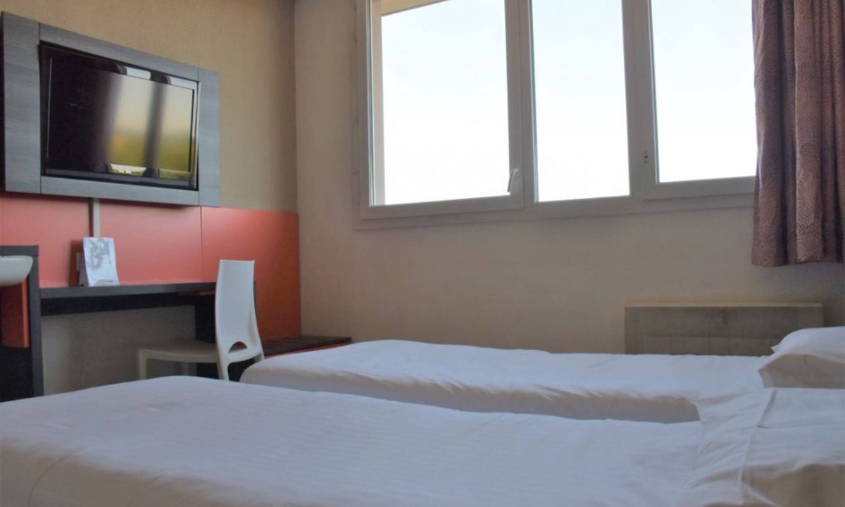 Chevilly-Larue Apartment | Près de Paris | Studio Modern