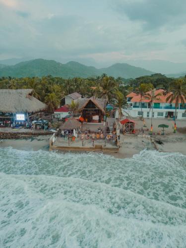 Palomino Hotel | Praba Hostel