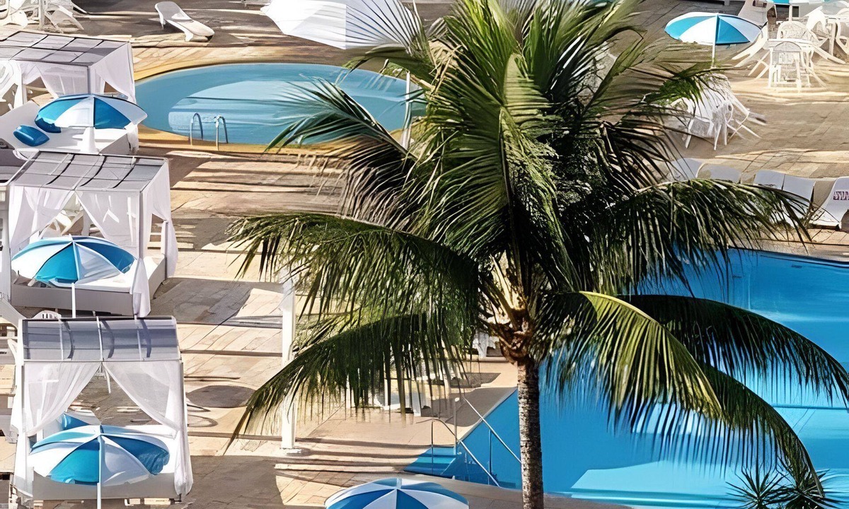 Camboinhas Apartment | Praia de camboinhas com piscina