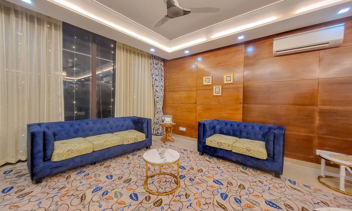 DLF Phase 1 Apartment | Pratishtha 4BHK, DLF Phase 1, Gurgaon