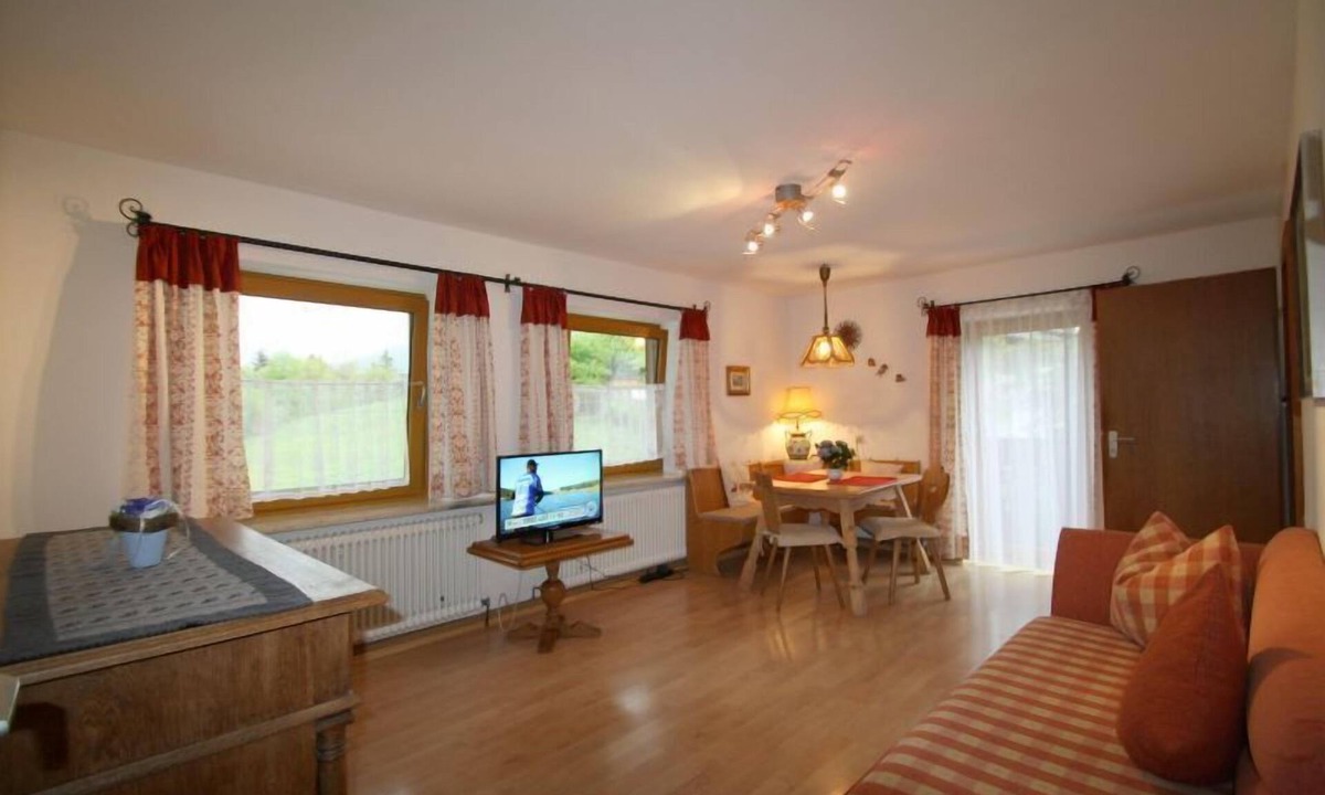 Gmain Apartment | Predigtstuhl vacation apartment in a rural setting, 55 m², 1 bedroom