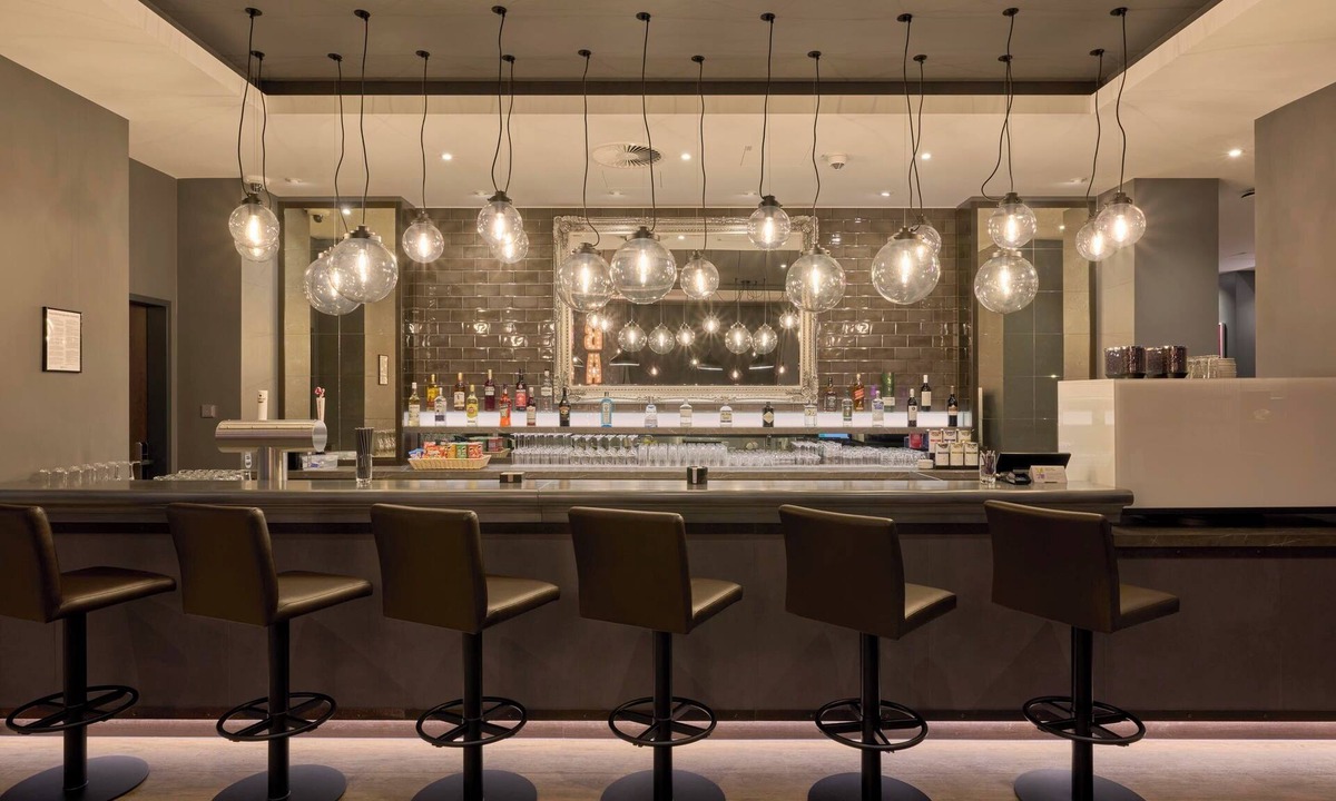 Stuttgart Hotel | Premier Inn Stuttgart Zuffenhausen