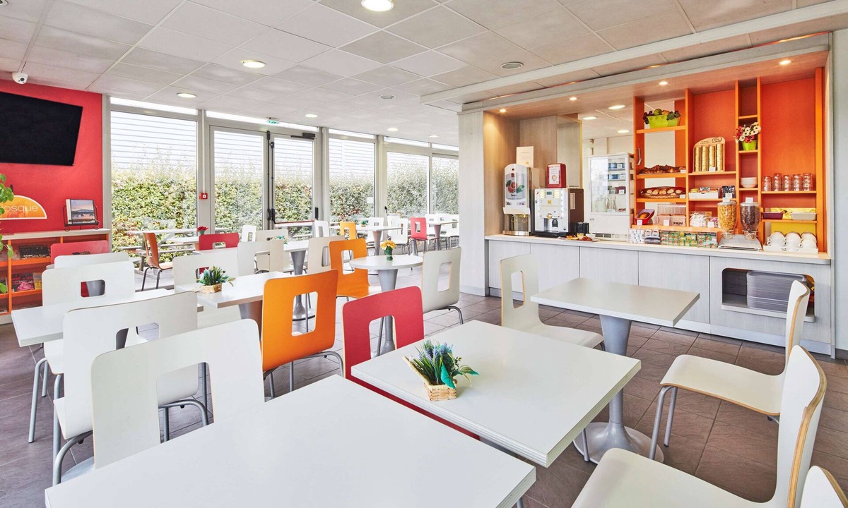 Montfavet Hotel | Premiere Classe Avignon Sud - Parc des Expositions