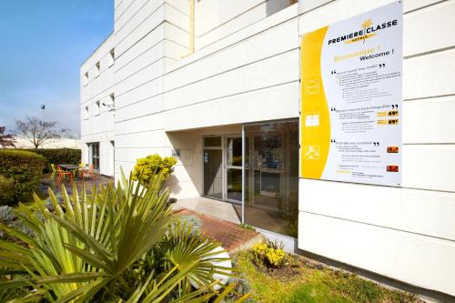 Bordeaux Maritime Hotel | Premiere Classe Bordeaux Nord - Lac